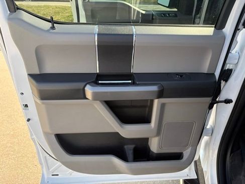 Used 2018 Ford F150 XLT image 21