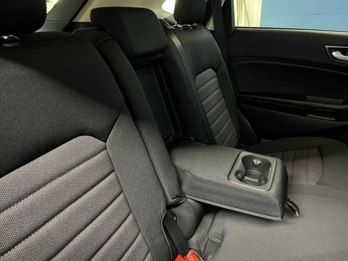 Used 2024 Ford Edge SE AWD/4WD image 13