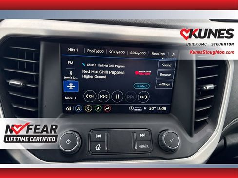 Used 2023 GMC Acadia SLT image 29