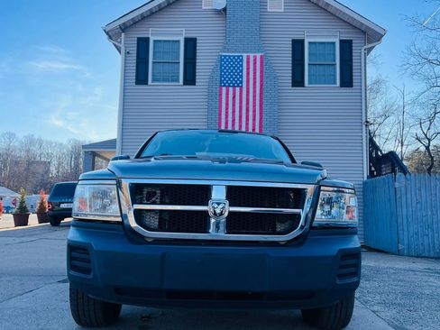 Used 2008 Dodge Dakota SXT image 4
