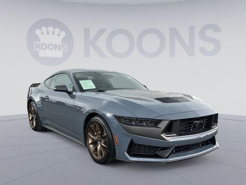 Certified 2025 Ford Mustang Dark Horse RWD image 18