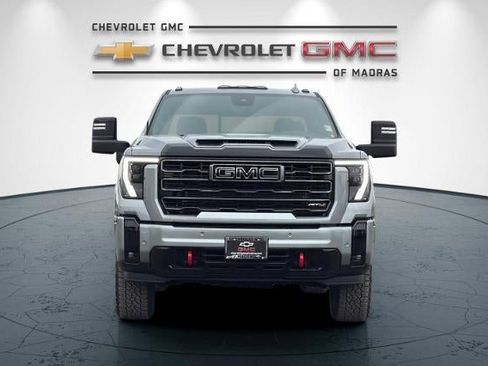 New 2026 GMC Sierra 2500 AT4 w/ AT4 Premium Plus Package AWD/4WD image 8