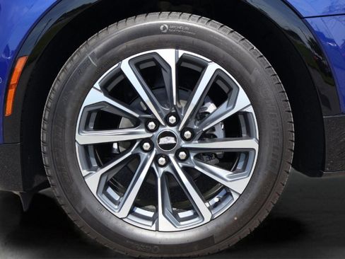 New 2025 Cadillac Lyriq Sport image 9