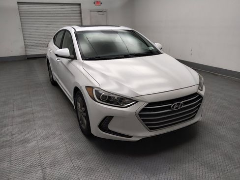 Used 2018 Hyundai Elantra Value Edition FWD image 13