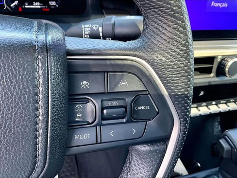 Certified 2024 Toyota Tacoma TRD Sport w/ TRD Sport Premium Package AWD/4WD image 24