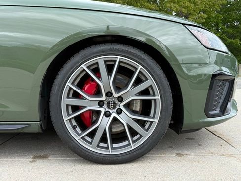 Used 2023 Audi S4 Premium Plus w/ Premium Plus Package AWD/4WD image 8