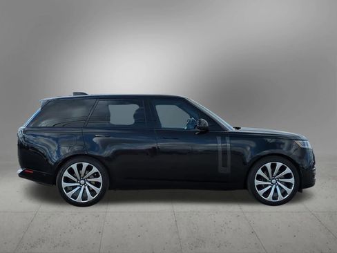 Certified 2023 Land Rover Range Rover Autobiography image 7