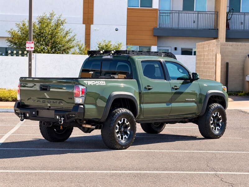 Used 2021 Toyota Tacoma TRD Off-Road w/ TRD Premium Off Road Package AWD/4WD image 5