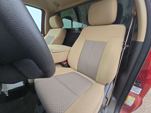 Used 2015 Ford F250 XLT w/ XLT Value Package image 11