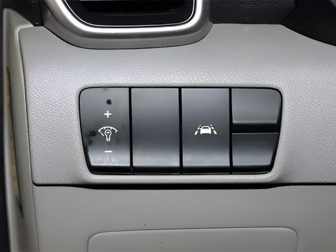 Used 2020 Kia Sportage LX FWD image 12
