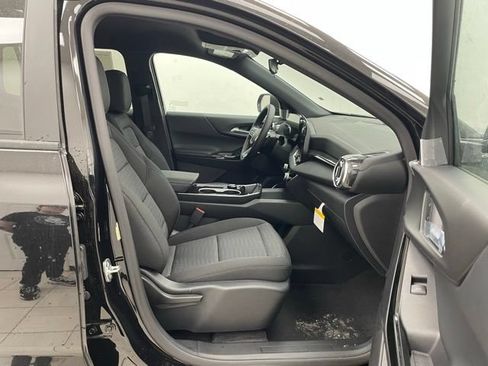 New 2026 Chevrolet Equinox LT AWD/4WD image 13