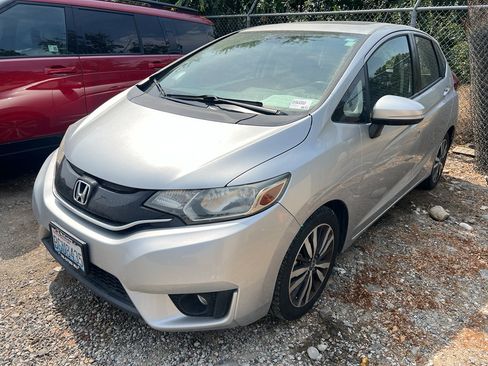 Used 2016 Honda Fit EX image 1