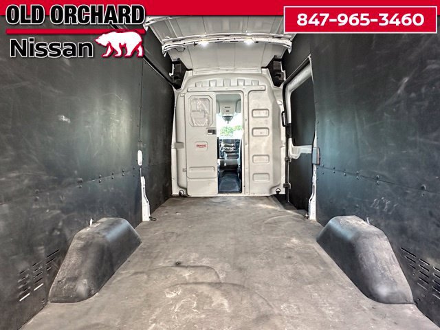 Used 2024 Ford Transit 250 148 High Roof Extended w/ Load Area Protection Package RWD image 11