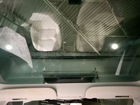 Used 2021 Tesla Model 3 Long Range image 16