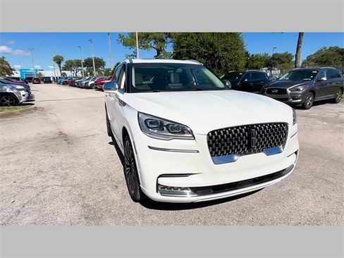 Used 2022 Lincoln Aviator Black Label w/ Dynamic Handling Package image 37