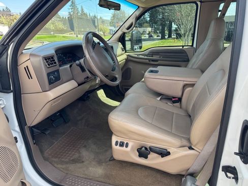 Used 1999 Ford F250 Lariat AWD/4WD image 10