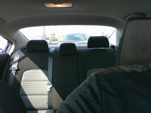 Used 2018 Kia Forte S w/ S Technology Plus Package image 12