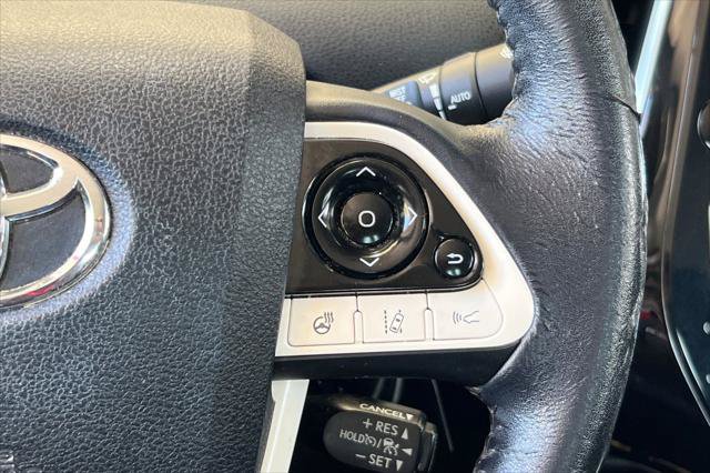 Certified 2017 Toyota Prius Prime Advanced FWD image 27