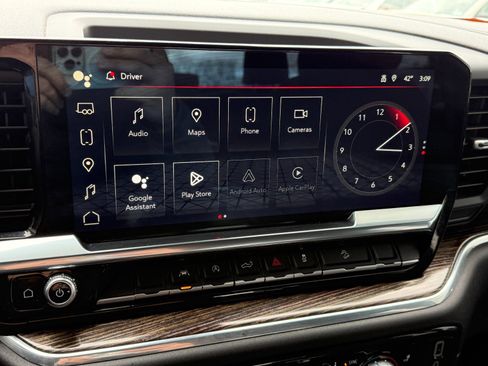 Used 2024 GMC Sierra 1500 Elevation w/ LPO, Elevation Black Package image 34