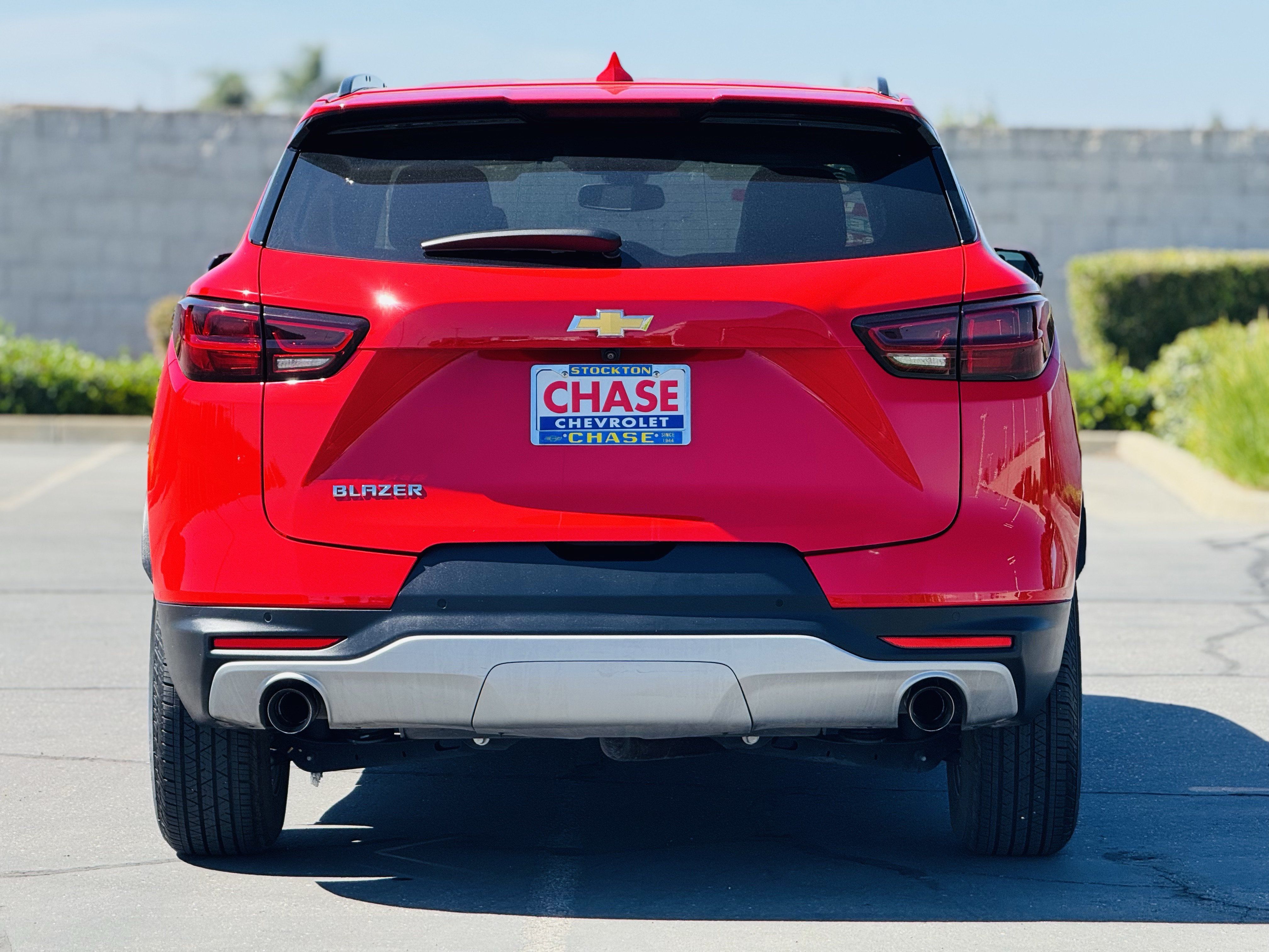 Certified 2023 Chevrolet Blazer LT w/ LPO, Cargo Package FWD image 6