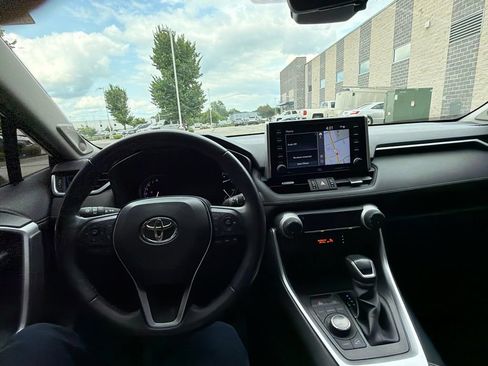 Used 2020 Toyota RAV4 Limited w/ Limited Grade Weather Package AWD/4WD image 21
