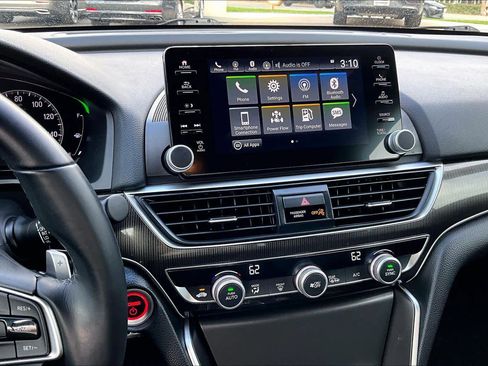 Used 2022 Honda Accord Sport image 6