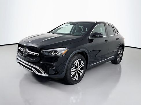 Used 2026 Mercedes-Benz GLA 250 4MATIC image 1