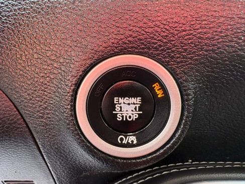 Used 2017 Dodge Challenger SXT image 22