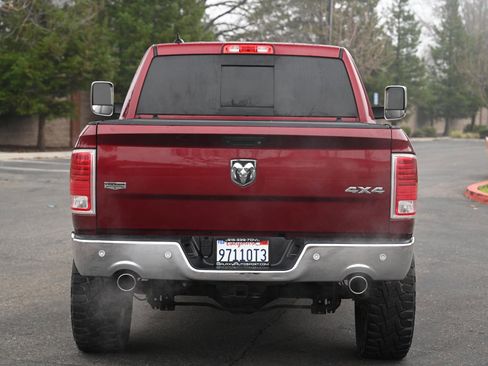 Used 2017 RAM 1500 Laramie w/ Convenience Group image 6