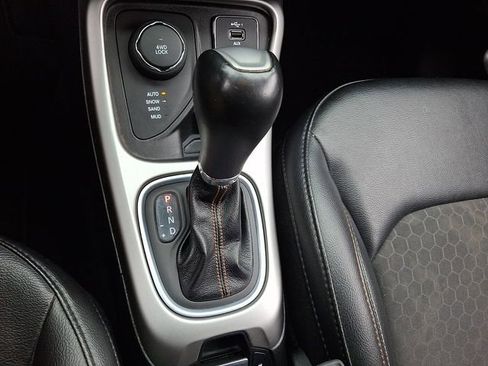 Used 2020 Jeep Compass Latitude AWD/4WD image 15