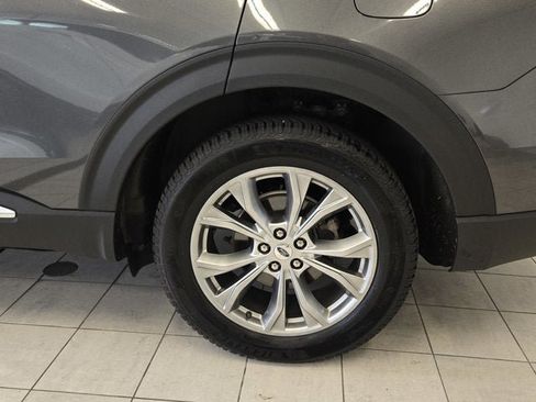 Used 2020 Ford Explorer XLT w/ Equipment Group 202A AWD/4WD image 15