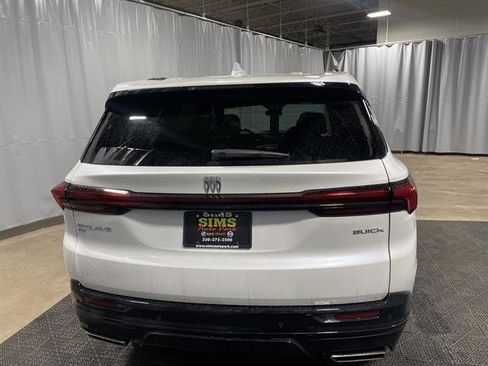 New 2025 Buick Enclave Sport Touring w/ Super Cruise Package image 10