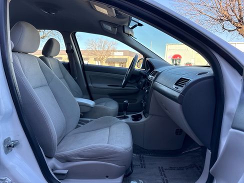 Used 2005 Chevrolet Cobalt LS image 22