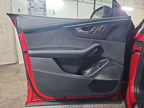 Used 2024 Audi SQ8 Prestige image 27