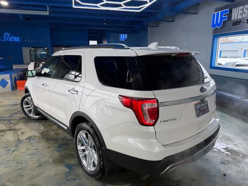 Used 2017 Ford Explorer Limited w/ Equipment Group 301A image 3