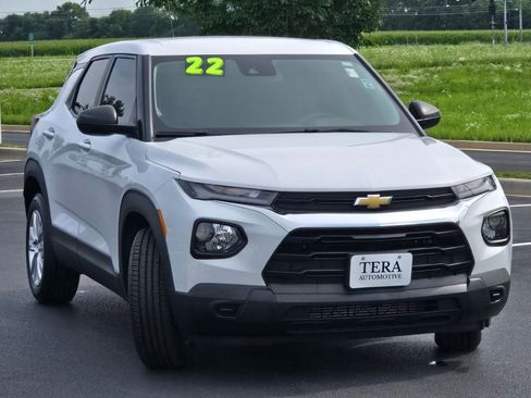 Used 2022 Chevrolet TrailBlazer LS image 3