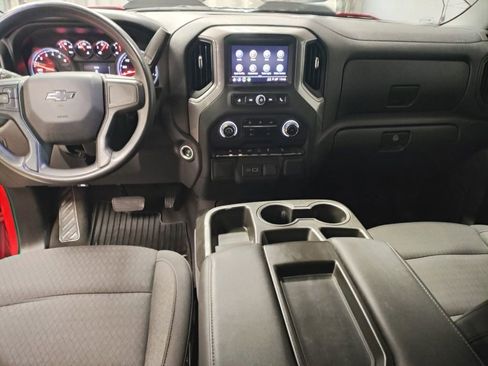 Used 2024 Chevrolet Silverado 1500 Custom Trail Boss w/ Turbomax Blackout Package AWD/4WD image 31