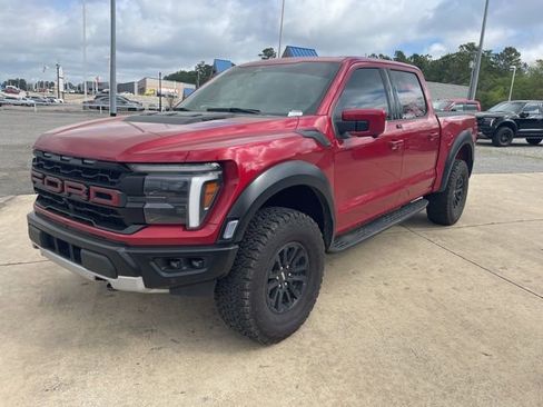 Used 2025 Ford F150 Raptor image 3