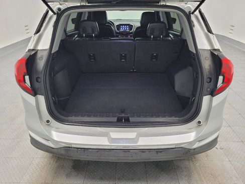 Used 2019 GMC Terrain SLT AWD/4WD image 29