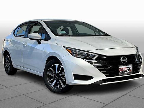 Used 2025 Nissan Versa SV w/ Trunk Package FWD image 2