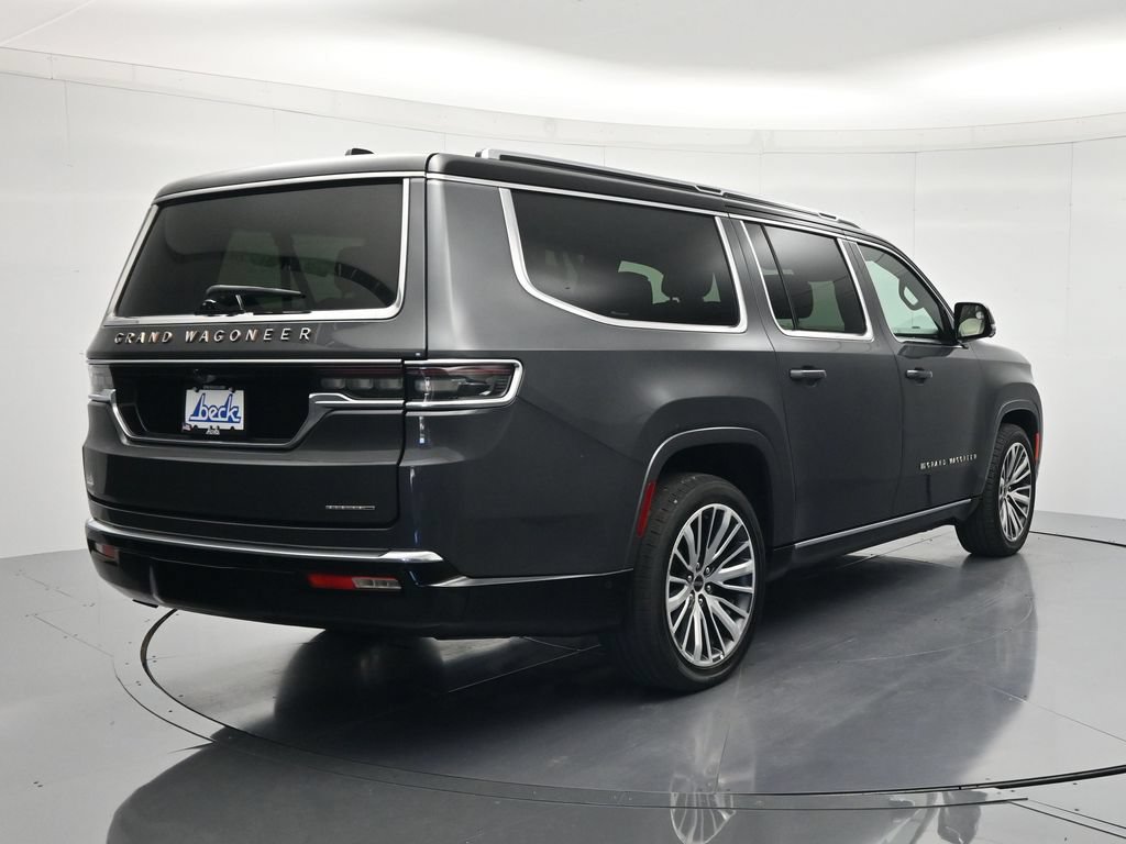 Used 2024 Jeep Grand Wagoneer L Series III AWD/4WD image 5