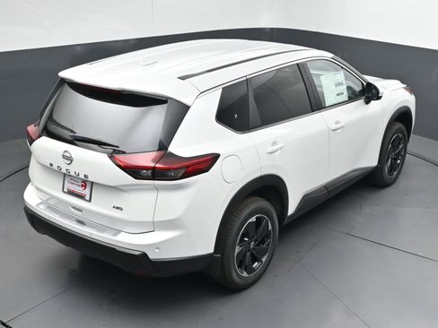 New 2026 Nissan Rogue SV image 35