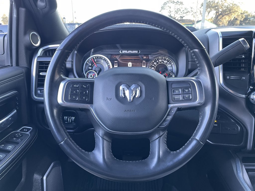 Used 2022 RAM 3500 Laramie AWD/4WD image 25