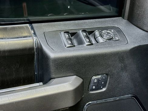Used 2018 Ford F150 Platinum w/ Technology Package AWD/4WD image 20