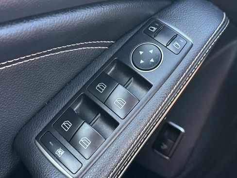 Used 2019 Mercedes-Benz CLA 250 image 18