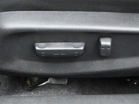 Used 2019 Honda Civic EX image 10