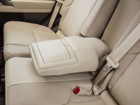 Used 2014 Lexus GX 460 AWD/4WD image 42