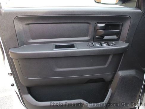 Used 2017 RAM 3500 Tradesman w/ Chrome Appearance Group image 10