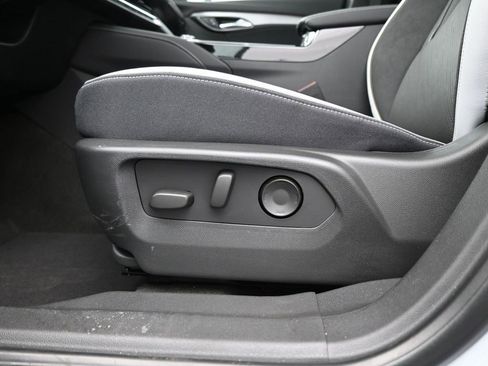 New 2025 Buick Envision Sport Touring image 12