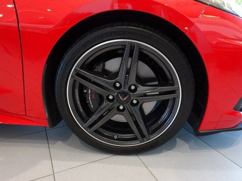 Used 2024 Chevrolet Corvette Stingray Preferred Cpe w/ Z51 Performance Package RWD image 23